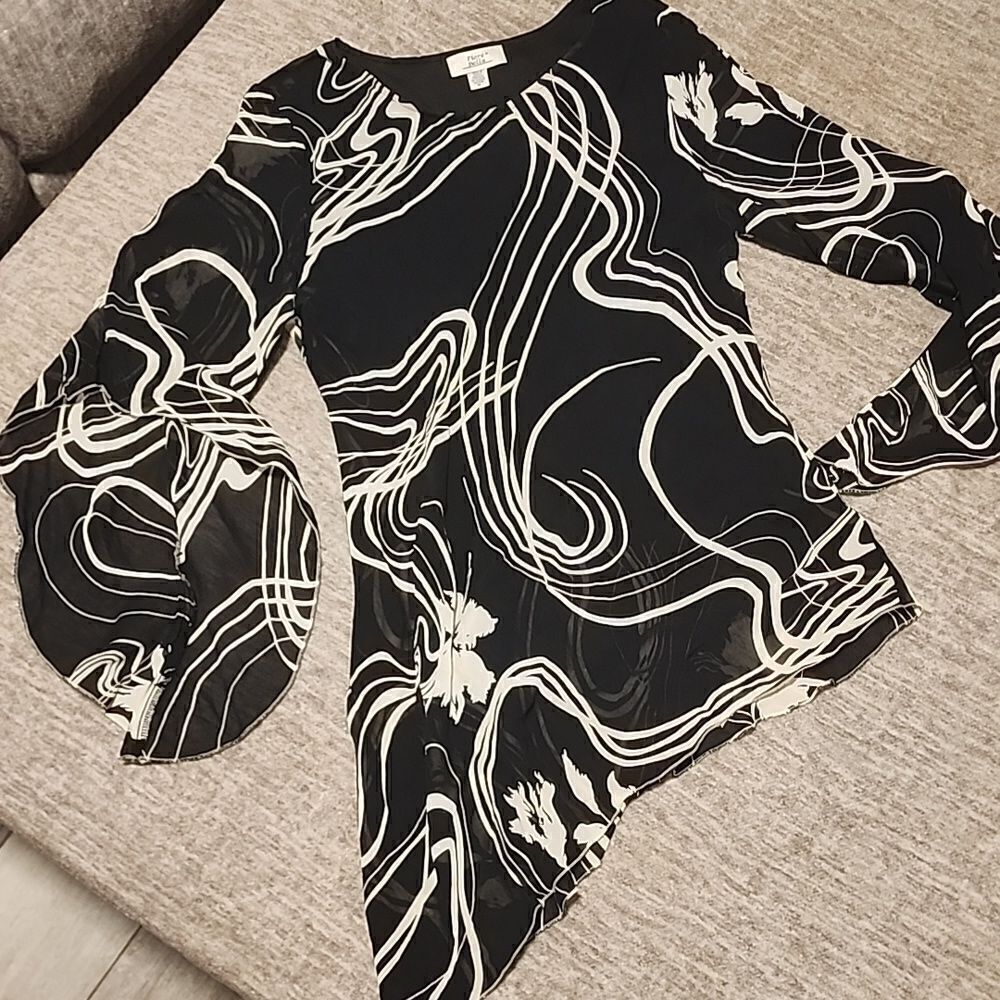 Fiore Bella- Asymmetrical top
